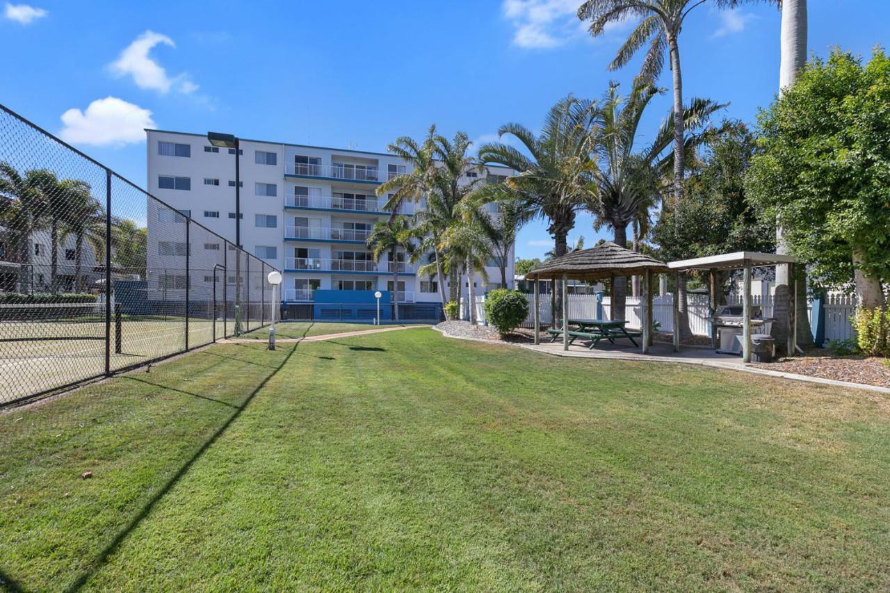 White Crest Apartments Hervey Bay Exterior foto